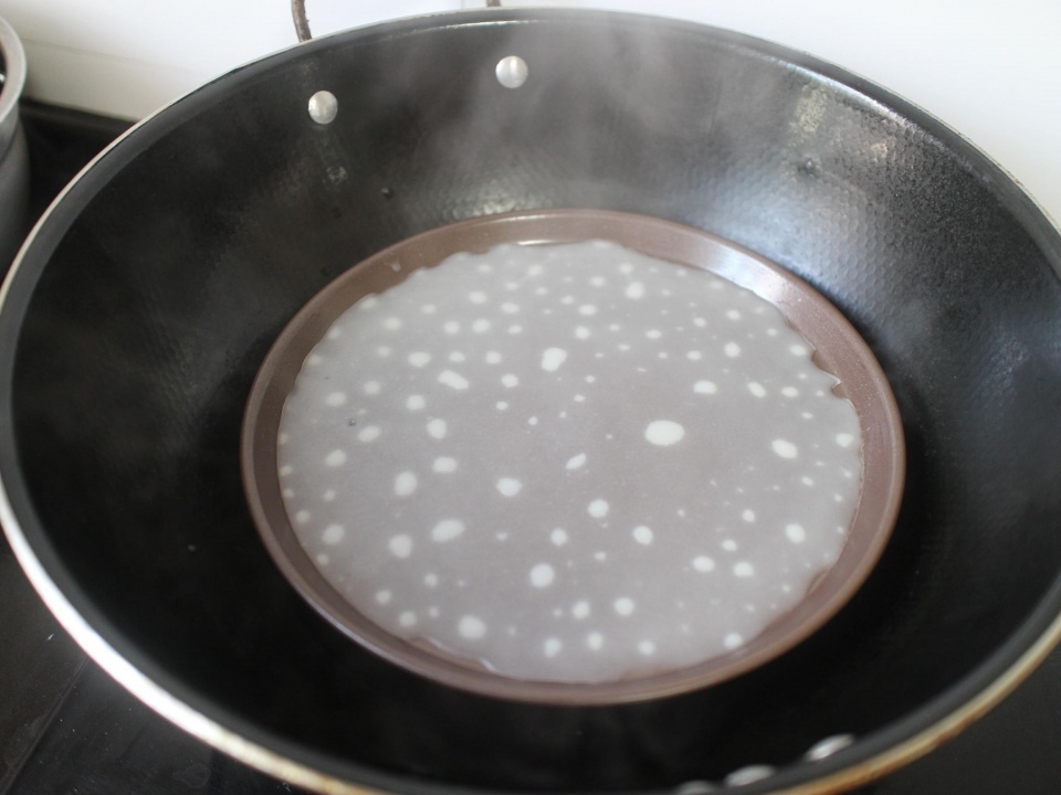 教你自制懒人版凉皮，无需水洗，口感劲道又好吃，比卖的香多了