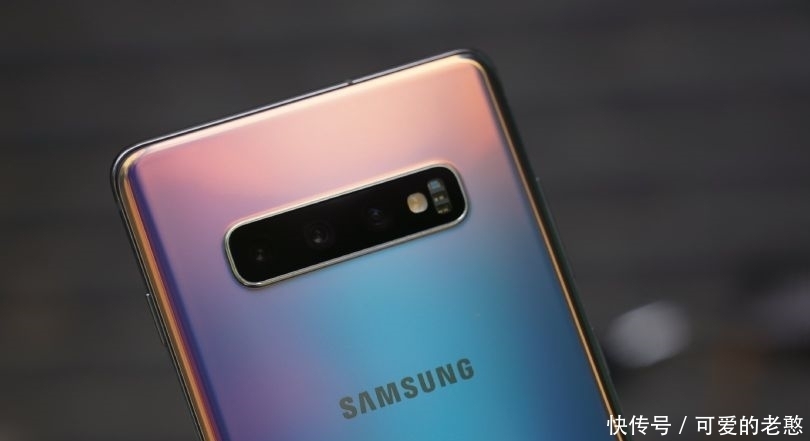 S10|华为Mate40Pro秘银版配色大热,但却撞脸三星S10,被质疑抄袭