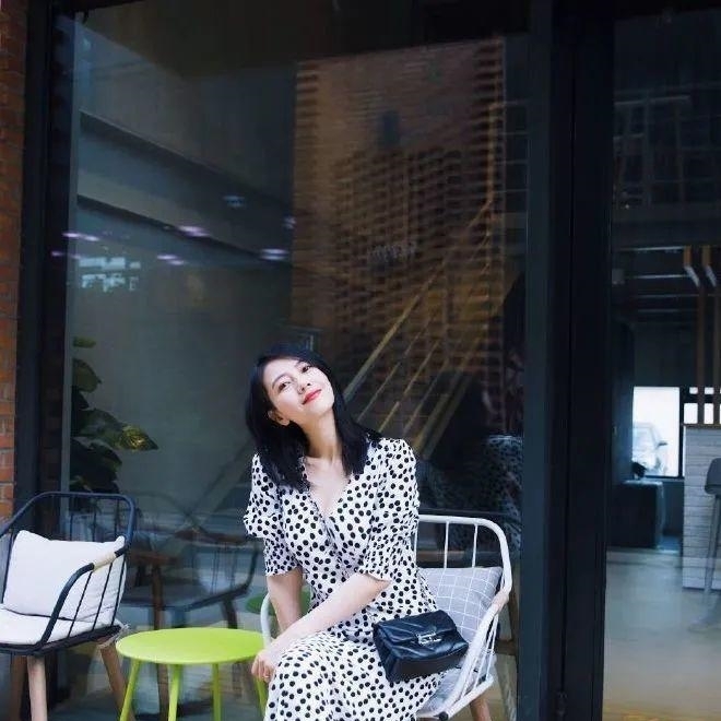 搭配 掌握这4个“配色心机”,你的秋冬搭配,随便穿都美!