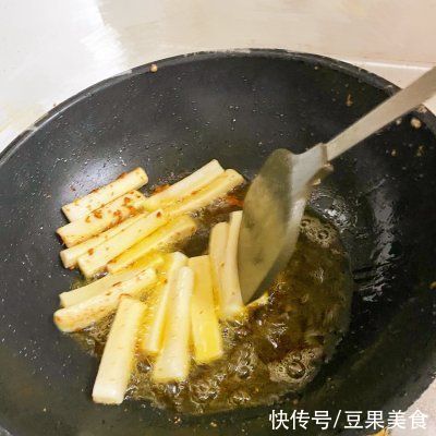 配菜|辣炒梭子蟹这样做最好吃，你之前做对了吗？