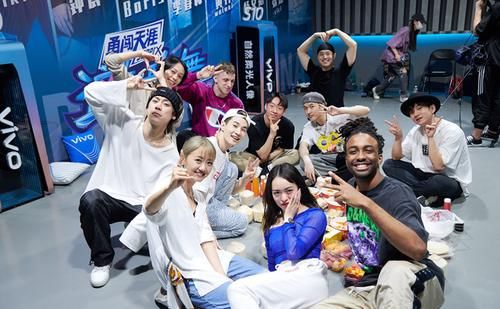 擂方|《街舞4》中张艺兴赢下肖杰遭“质疑”？其实小绵羊是有机会获胜