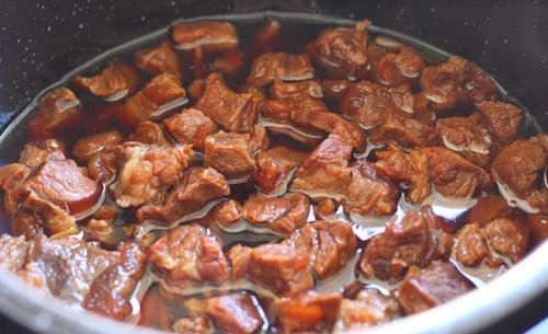 牛肉炖不烂,嚼不动?加点“它”,30分钟就软烂入味,吃着不塞牙