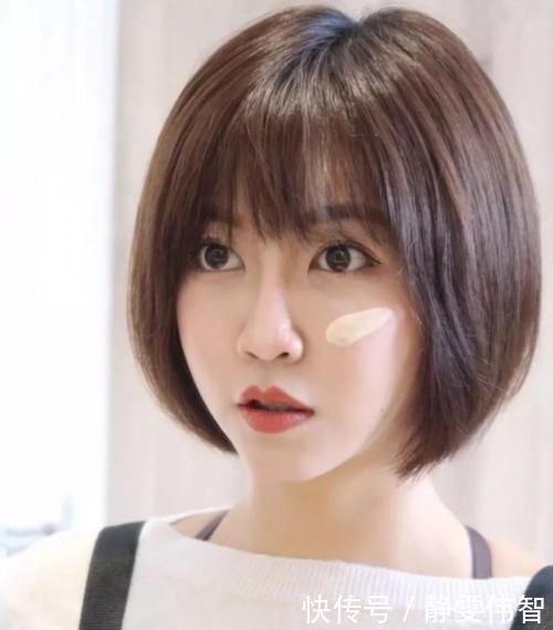 一颦一笑|剪一款减龄“学生头”,让你一颦一笑间,充满少女的青春气息