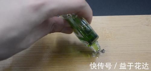 家里有风油精的都该看看，好多人还不当个事，看后抓紧转告家里人