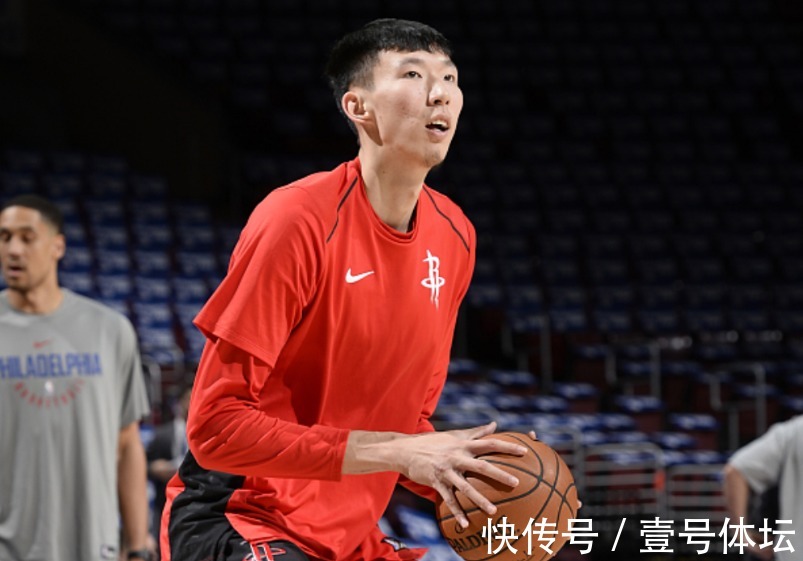 主帅|CBA或迎地震级转会!凤凰主帅看不上周琦,新下家已经提前锁定?