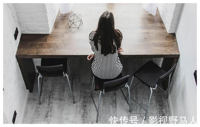 实木|复式楼装修的福音，面积不止大了2倍，进屋就给人眼前一亮