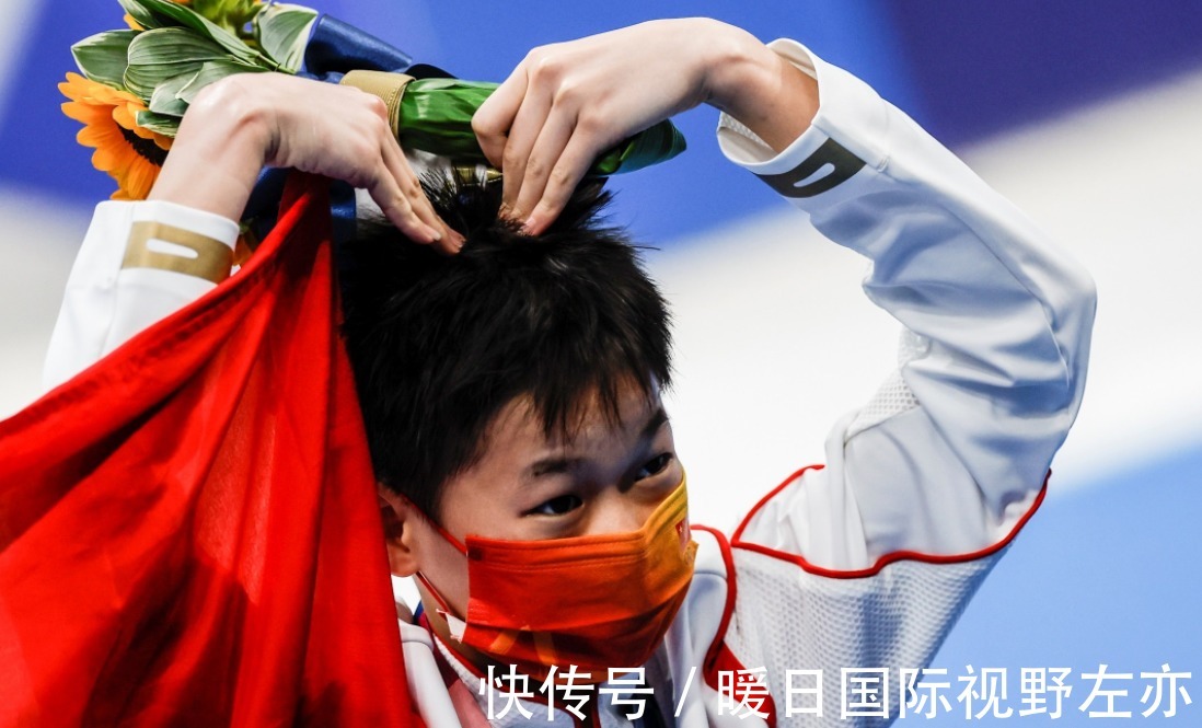 全红婵分身乏术!三家春晚都有她,粉丝能从二十九号看到大年初一