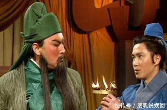 自居|关羽常以汉寿亭侯自居，兄弟背后竟有隐情？桃园结义不如忠君之事