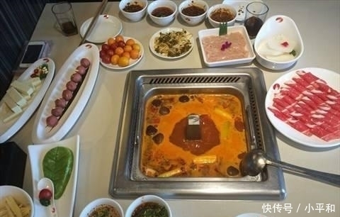 做作|海底捞对这三种讨厌的客人,皮笑肉不笑,网友吃个饭都“做作”