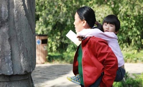 姥姥|奶奶带娃和姥姥带娃区别是啥?层层细剥显端倪,真不一样,很讽刺