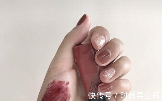 女王范|这些“超廉价”的口红,撑起你一年的气场,妈妈再也不用担心吃土