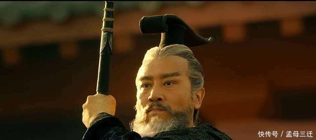 放走|曹操一生中最大的3个致命失误，放走一人，少杀一人，错杀一人！