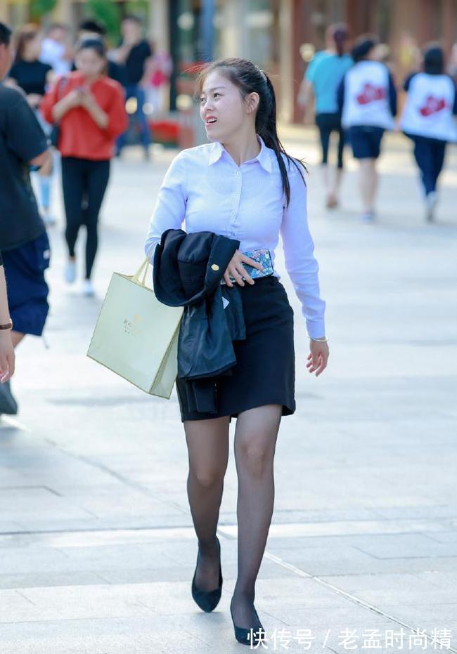 短裙|街拍:职业装迷人之处就在于,上班时身心都会很愉悦
