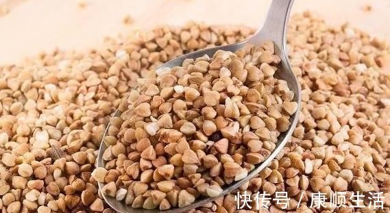 睡眠质量|长期不吃晚饭的人,最后怎么样了?三个后果你或许承受不了