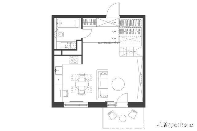 储物区|90后男主坚持把卧室抬高至半空，35㎡家储物空间翻倍，太实用