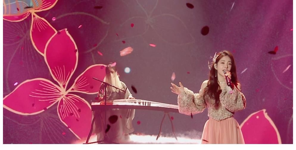 冯提莫生日歌会火热来袭,全场开麦唱功惊人,劲歌热舞场面火爆