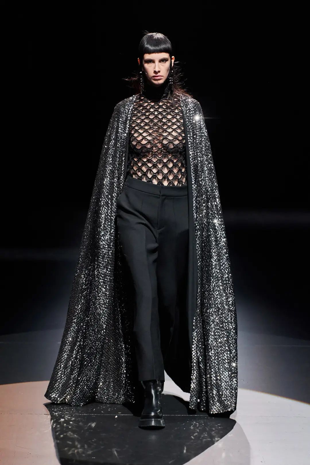 重塑浪漫根基 Valentino的解读不止一种