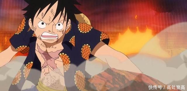 蓝色|盘点海贼王中路飞的十一套服装,第八套是女帝睡衣改的