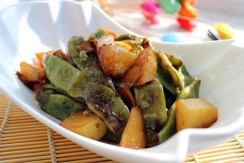  1月遇到这菜必买，简单炒一炒就好吃，维C是苹果7倍