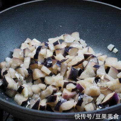 脾胃虚寒|#不容错过的鲜美滋味# 茄子肉丝炸酱面