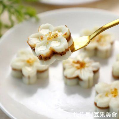月饼|超简单月饼方子！免烤免揉，颜值味道俱佳