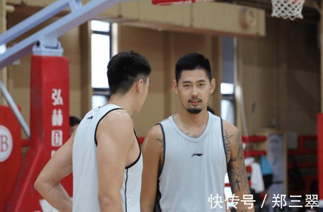 马泳|正式走人!北控男篮又清理两位大将,马布里引援计划曝光