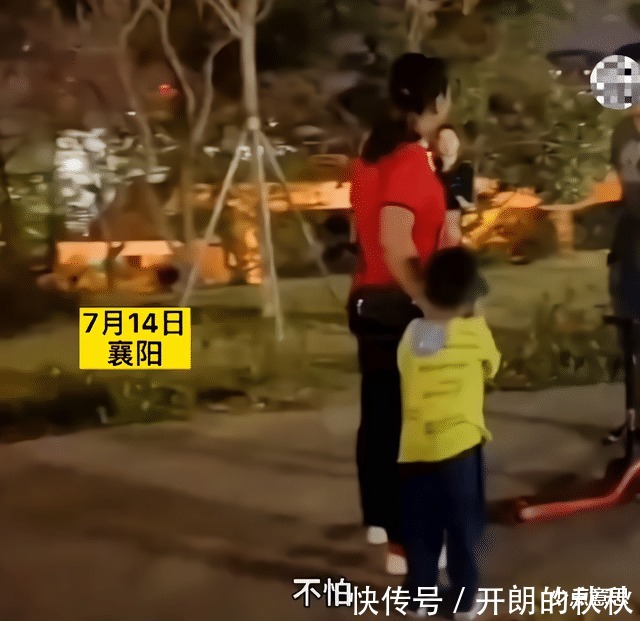 家长|湖北两孩子发生争执,家长不停叫嚣不怕打回去,多少人也打