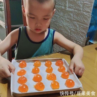 蛋黄酥|灿如金牌の蛋黄酥 酥到掉渣