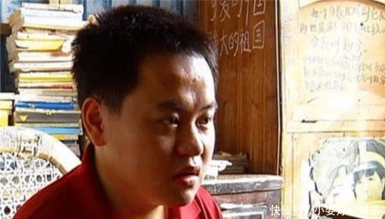 喂饭|读书读傻了的神童,上大学还要母亲喂饭,现在情况怎么样?