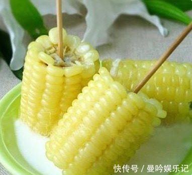 下锅|水煮玉米可别急着下锅掌握这“3个”技巧,玉米香甜又可口