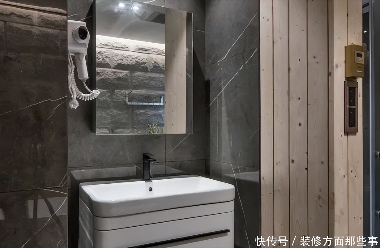 质朴|生活各自不易,个人心中所求不同250㎡北欧五房抒写生活的质朴