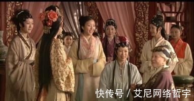 贾府|红楼梦 看她如何巧妙感情投资, 瞬间提升自己的人脉指数