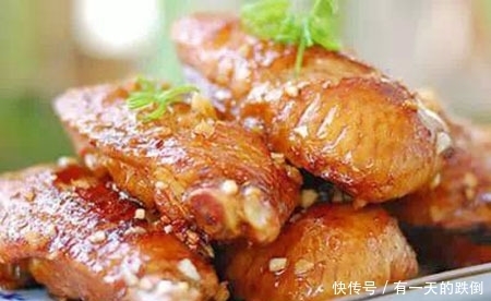 朋友来家里小聚,做几道下酒下饭的家常菜,美味可口,味道超赞