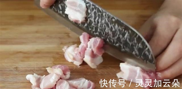 花菜好吃有诀窍，多加这一步，营养丰富又解馋，饭店都吃不到，香！