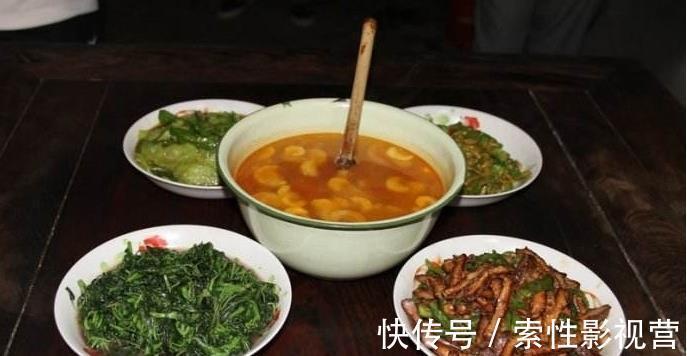伙食|少林寺高僧午餐曝光,看到他们伙食,网友:想出家的心都有了