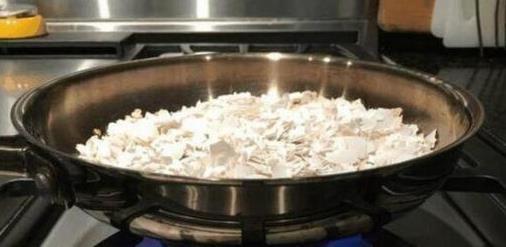 花友们|中秋前,3种东西扔盆里,长寿、蟹爪兰猛开花,肥效管1年