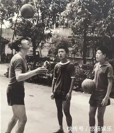 别墅|徐根宝:我是在静安别墅长大的,从弄堂开始足球生涯