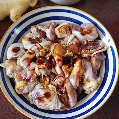 瑗瑗|香菇蒸鸡腿肉