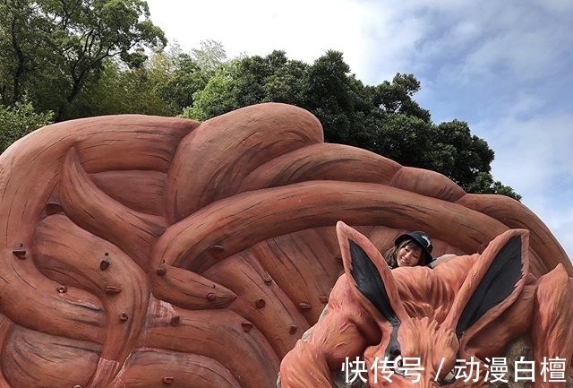 九尾|火影主题公园有多真实?九尾的眼神完美还原,蛤蟆深作打破次元壁