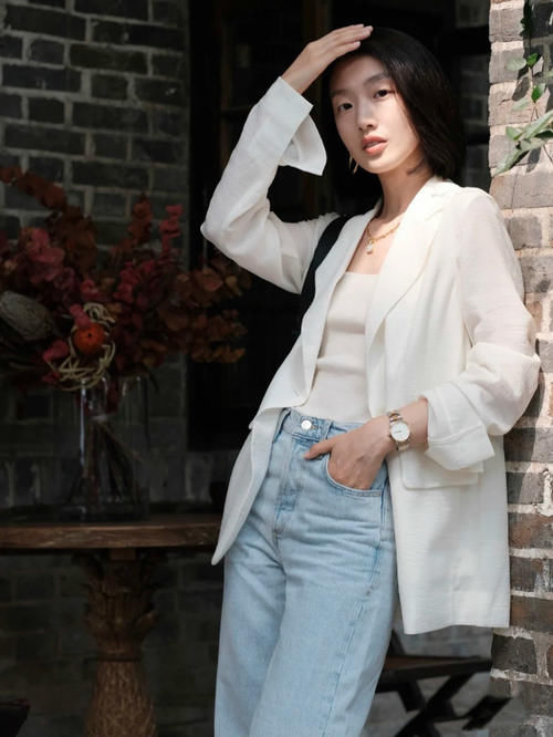 女人“手表”戴左手好还是右手好？其中有讲究，别再戴错让人笑话