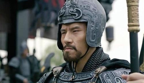 刘备|固山惨败后，两位五虎上将命运截然不同，一位被刘备弃之不用