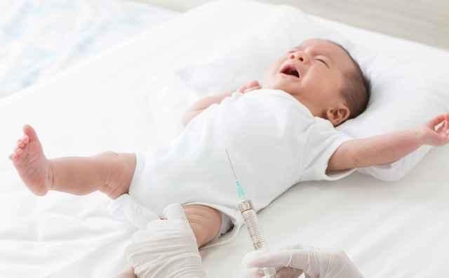 宝宝|宝宝咳嗽时千万别给他吃这个,不但无效,还越咳越厉害!