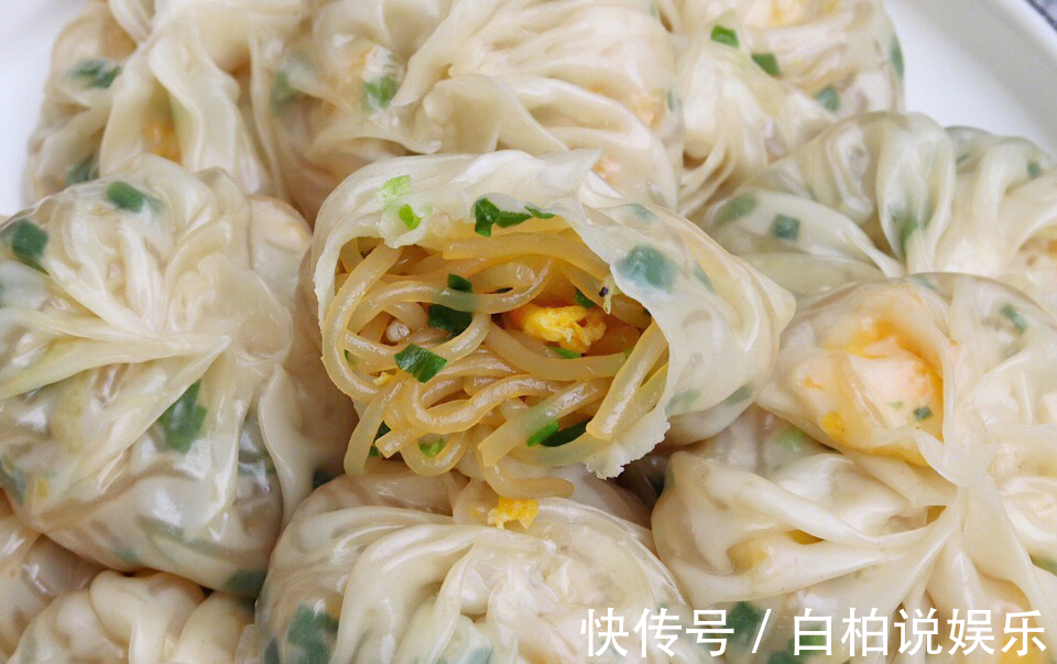 分享懒人韭菜粉丝包的做法，皮薄馅大，超鲜美，一口一个，太香了