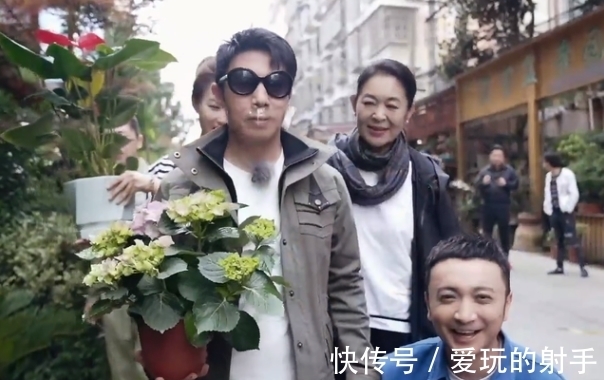 中央臺|撒貝寧錄節(jié)目嘴巴被膠帶封住！撕下一刻痛到失聲，唇毛直接被扯掉