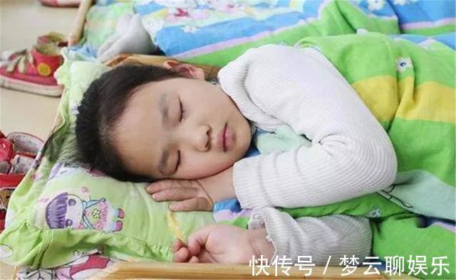 差别|“经常午睡”和“从不午睡”的孩子,长大后,这3个方面差别很大