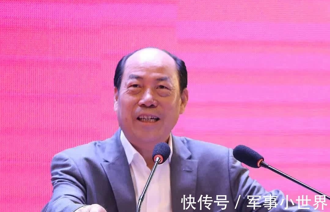 大佬|杨国强背后的香港大佬，曾拿30亿借给他，还曾送3百亿给自己弟弟