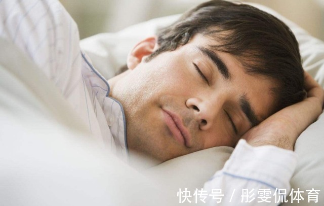 男性朋友|男性过了50岁，雄性激素依旧旺盛，是好事吗？医生告诉你答案