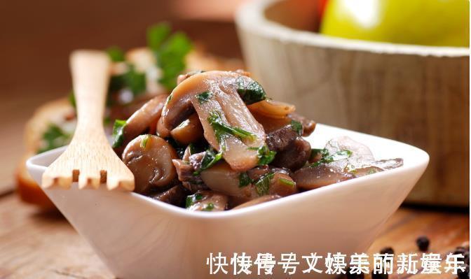 含有|中老年人缺钙,容易骨质疏松?医生:多吃“5种”食物,或能挽救