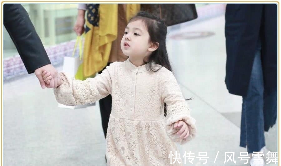 爸爸5播出一年后，小泡芙首次现身，网友评论：还是好可爱！