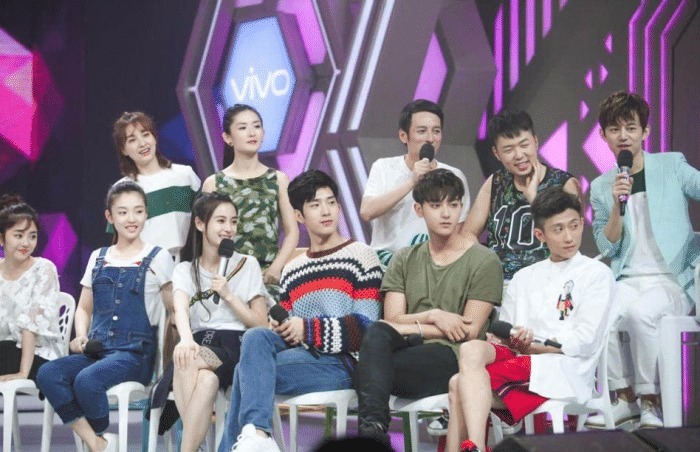 郑元畅|十数年如一日爆笑,《快乐大本营》最近一集告诉你什么叫与时俱进